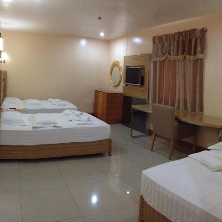Asia Novo Boutique Hotel - Ormoc Bagian luar foto