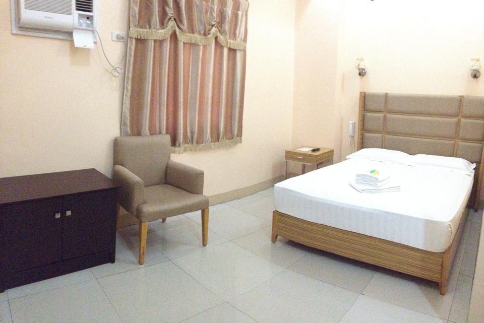 Asia Novo Boutique Hotel - Ormoc Bagian luar foto