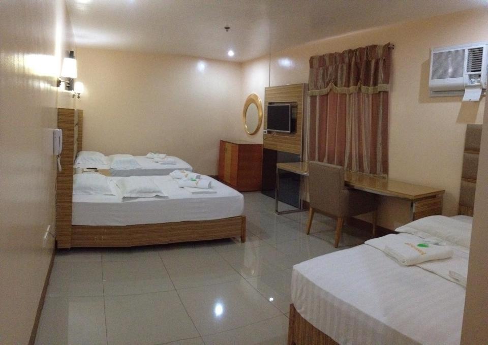 Asia Novo Boutique Hotel - Ormoc Bagian luar foto